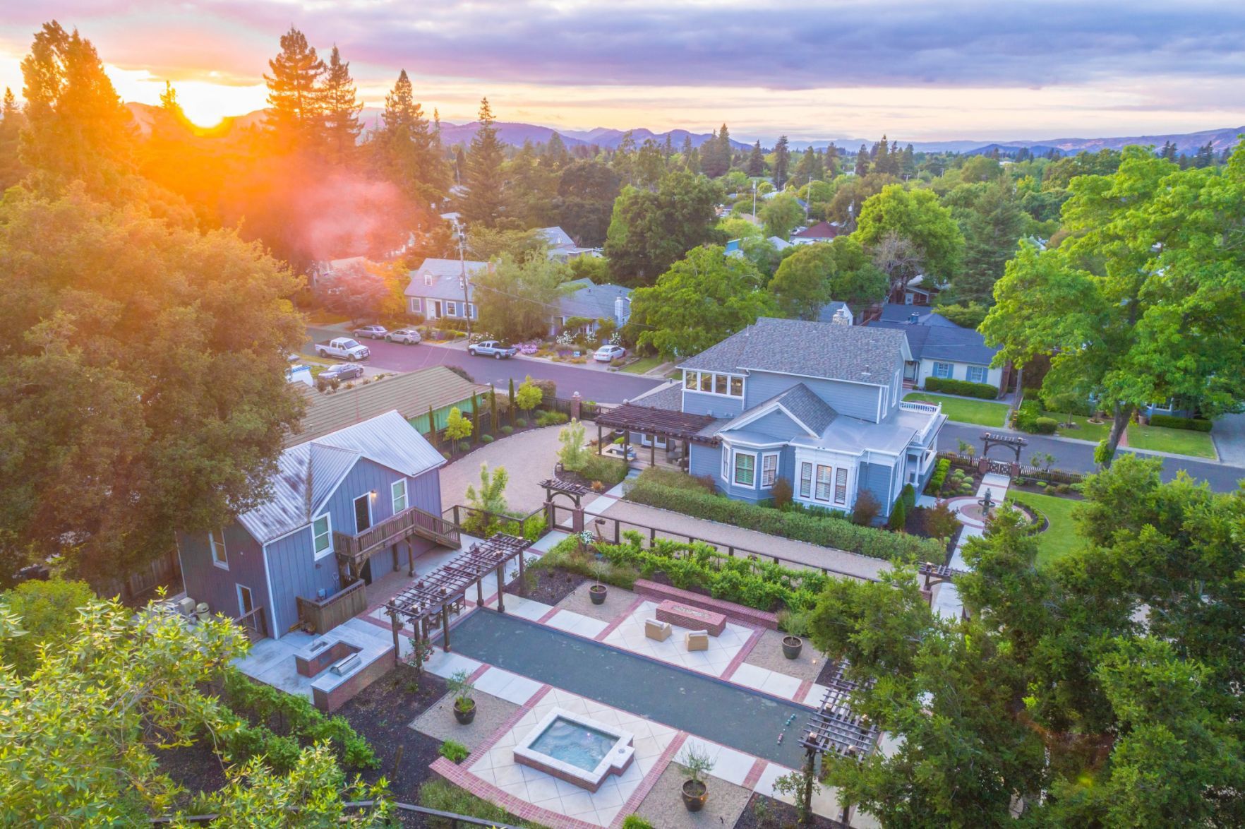1405 Cedar from above